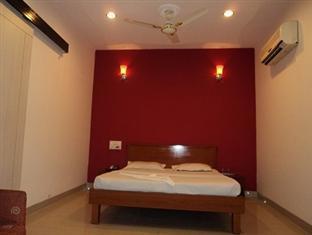 Hotel Royal Palace Malad Экстерьер фото